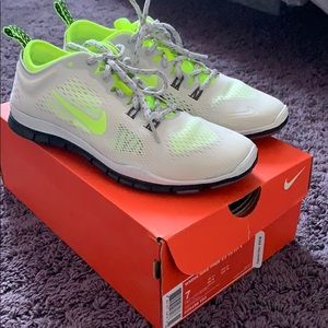 NIKE free 5.0 tr fit 4 sneakers